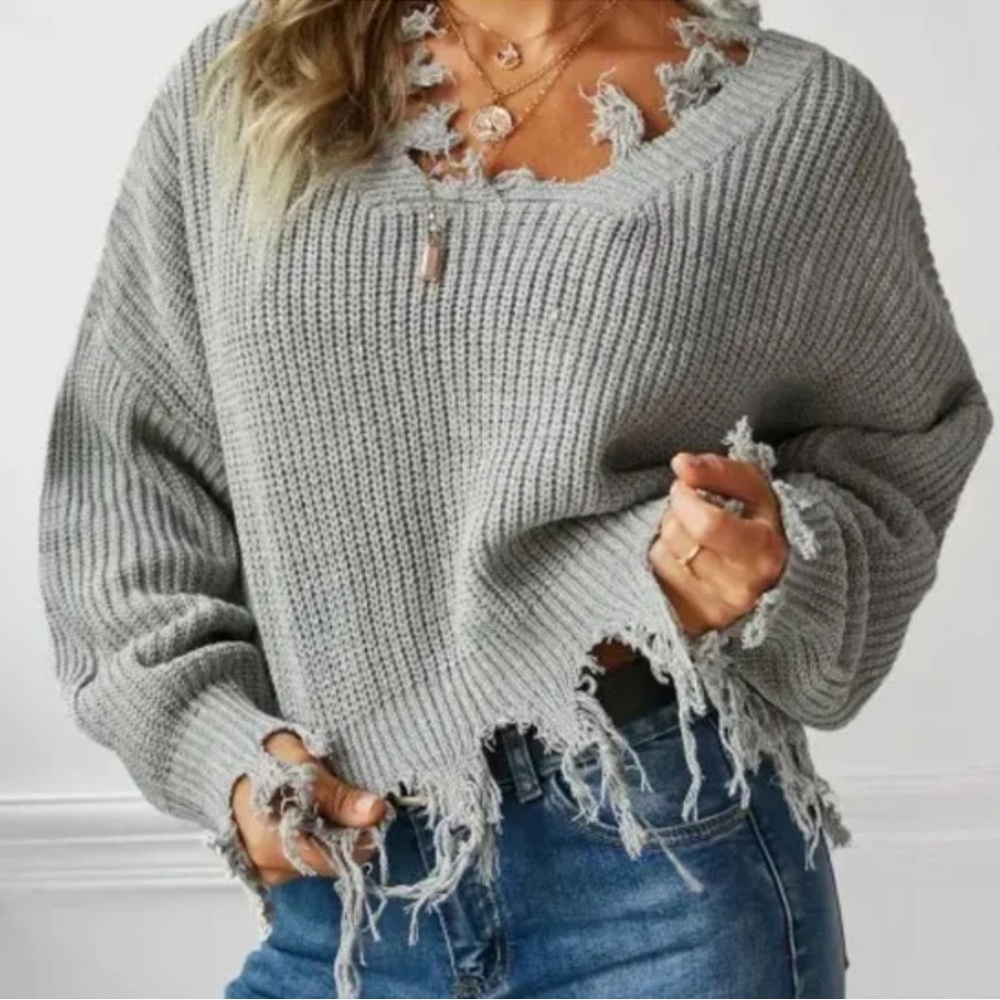 Zaful medium distressed gray Vee neck sweater - Picture 1 of 4